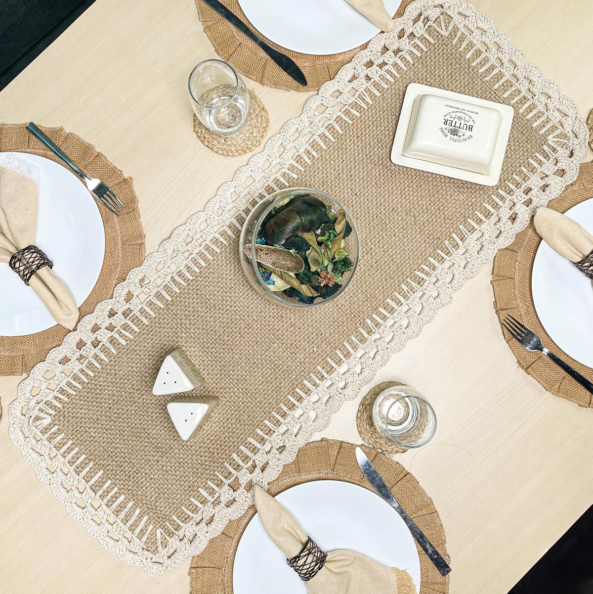 CHARDIN HOME Round Woven Jute Braided Placemats, Set of 4, 14 Inch | Farmhouse, All Natural