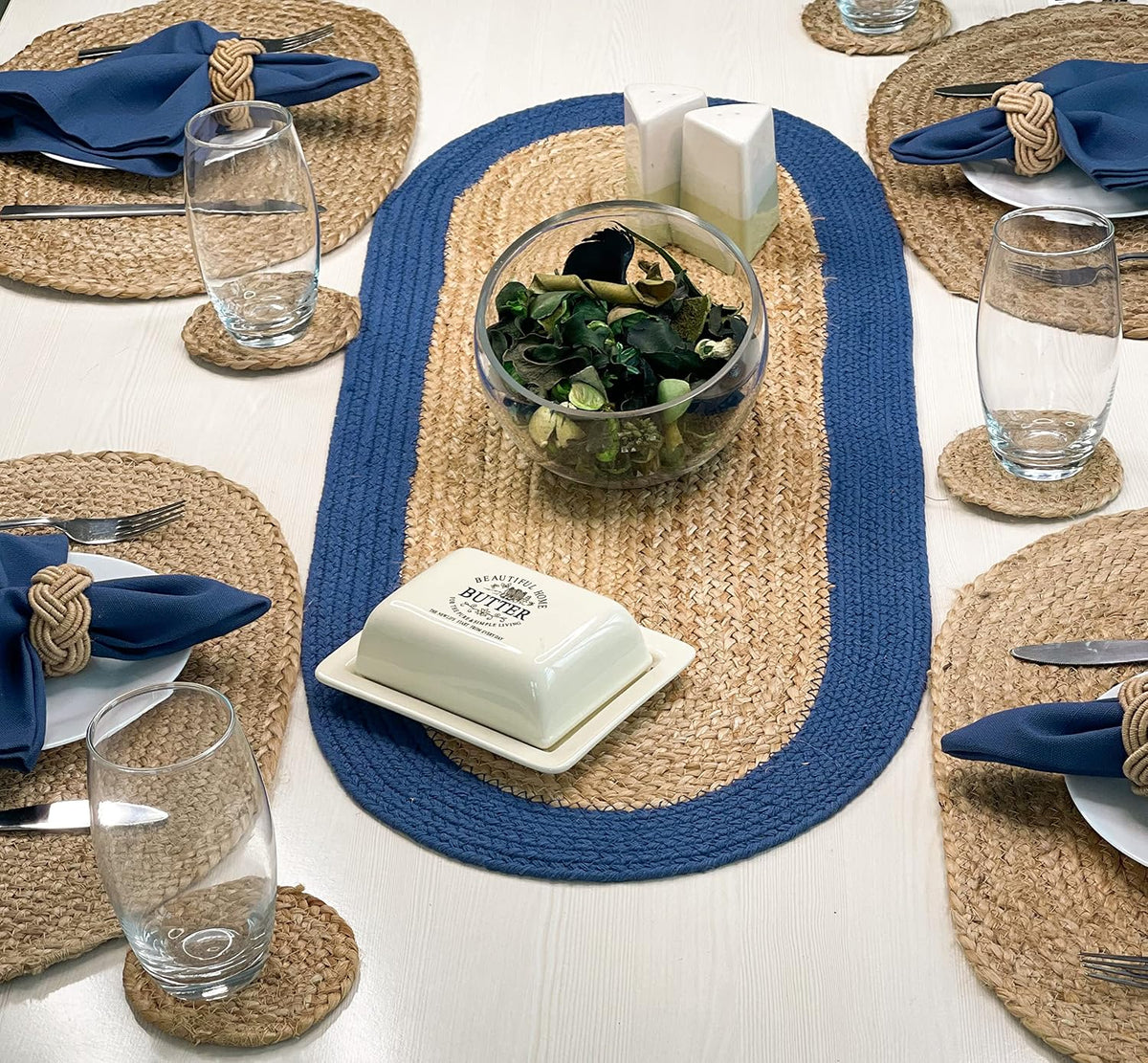 CHARDIN HOME Round Woven Jute Braided Placemats, Set of 4, 14 Inch | Farmhouse, All Natural