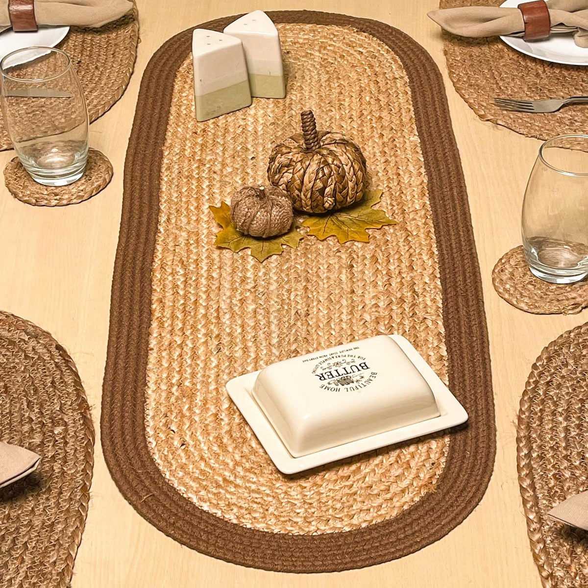 CHARDIN HOME Round Woven Jute Braided Placemats, Set of 4, 14 Inch | Farmhouse, All Natural