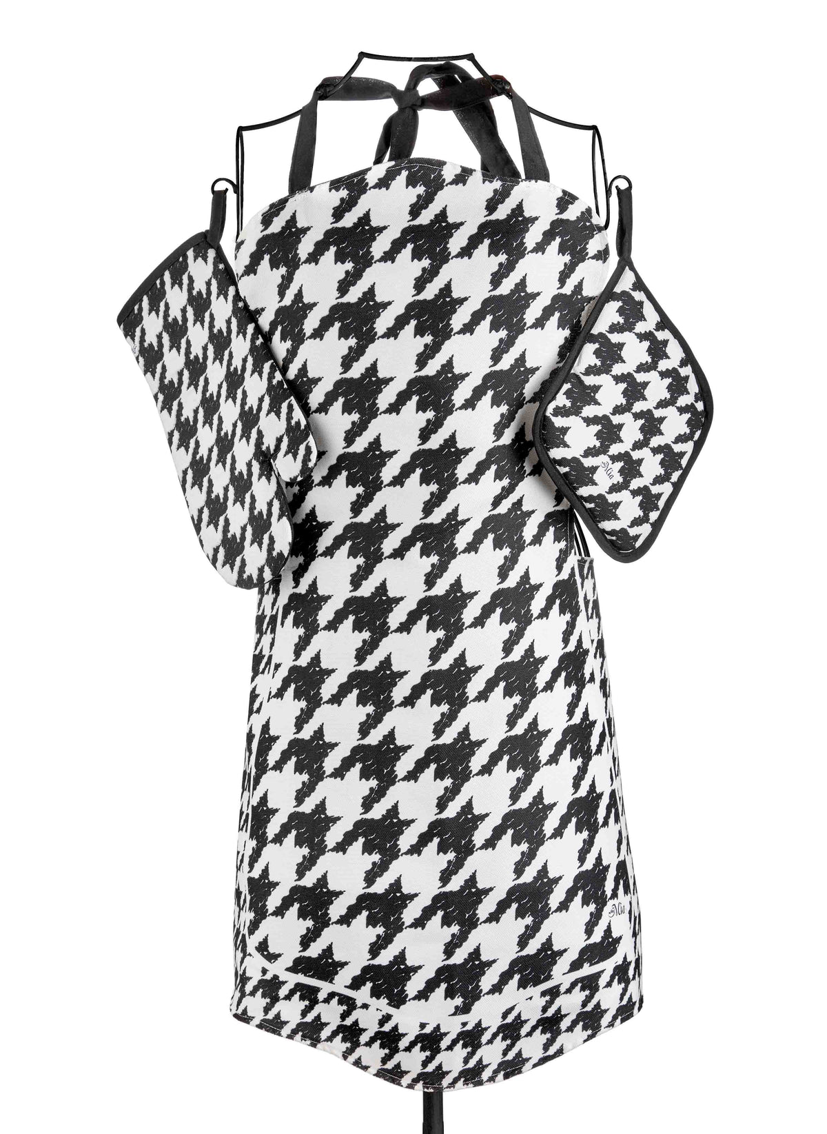 Houndstooth Apron, Oven Glove, And Pot Holder Set